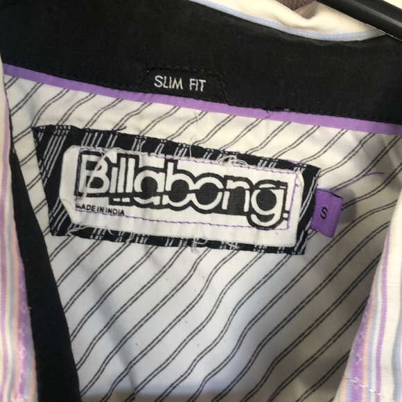 Button down - Picture 2 of 3